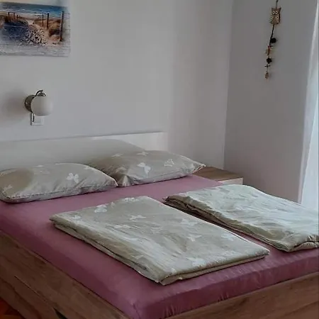 Apartment Meri Lopar